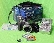 Продаю дёшево фотоаппарат супер-зум  Olympus sp 550 uz